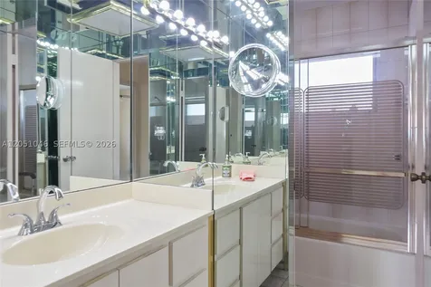 5221 SW 127th Place Miami FL 33175