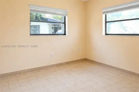 5221 SW 127th Place Miami FL 33175