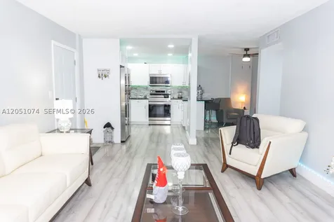 6190 W 19th Avenue Hialeah FL 33012