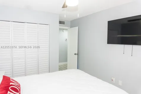 6190 W 19th Avenue Hialeah FL 33012