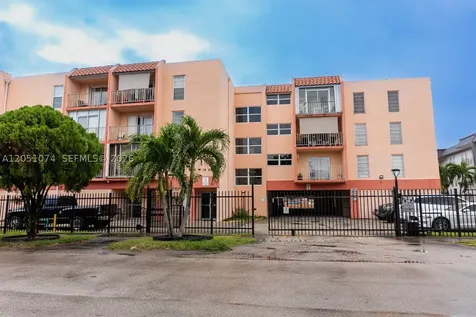 6190 W 19th Avenue Hialeah FL 33012