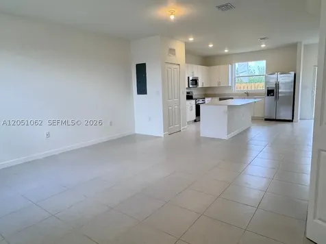 1182 SE Palm Terrace Homestead FL 33034