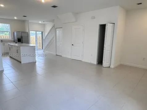 1182 SE Palm Terrace Homestead FL 33034
