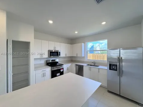 1182 SE Palm Terrace Homestead FL 33034