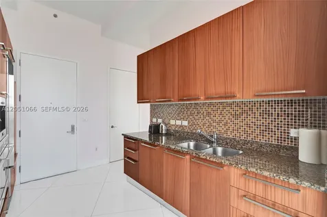 16001 Collins Avenue Sunny Isles Beach FL 33160