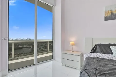 16001 Collins Avenue Sunny Isles Beach FL 33160