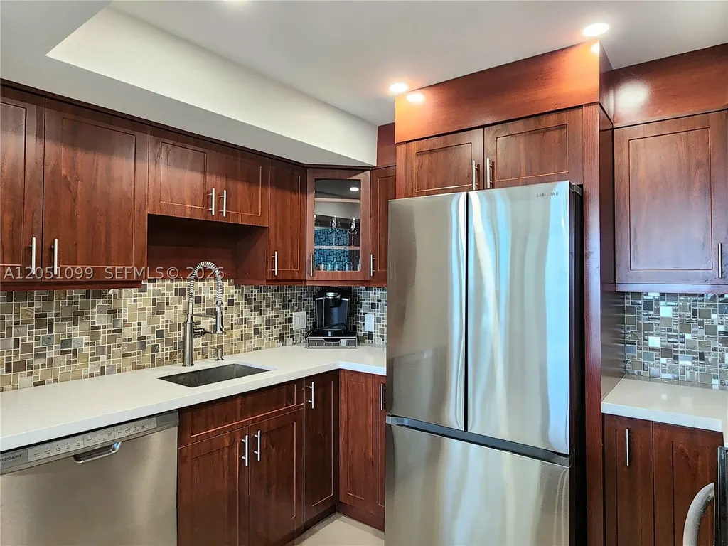 3505 S Ocean Drive Hollywood FL 33019
