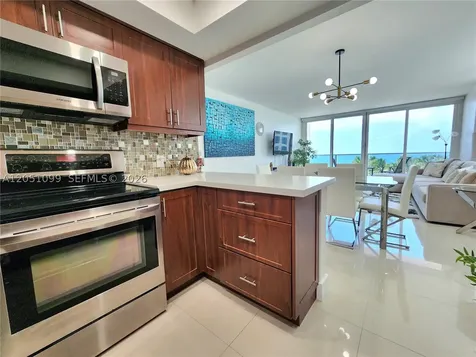 3505 S Ocean Drive Hollywood FL 33019