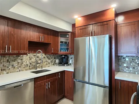 3505 S Ocean Drive Hollywood FL 33019