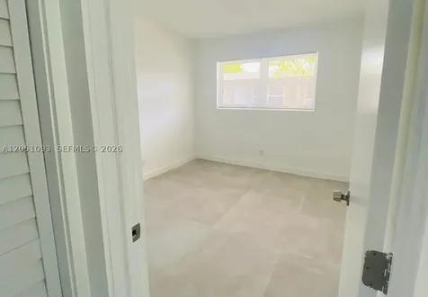 2001 NE 167th Street North Miami Beach FL 33162