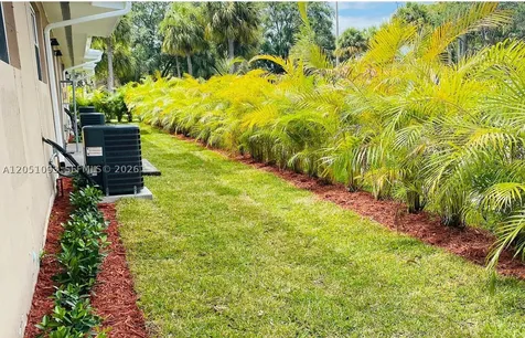 2001 NE 167th Street North Miami Beach FL 33162