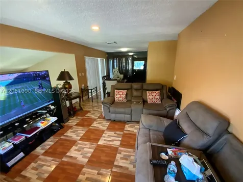 2215 NW 59th Avenue Lauderhill FL 33313