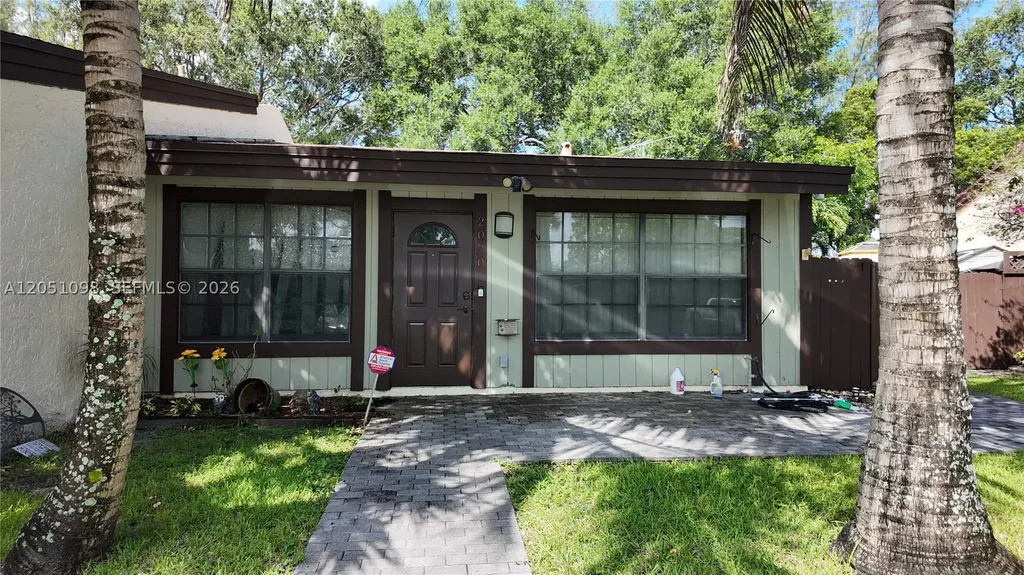 2070 Sweet Gum Avenue Pembroke Pines FL 33026