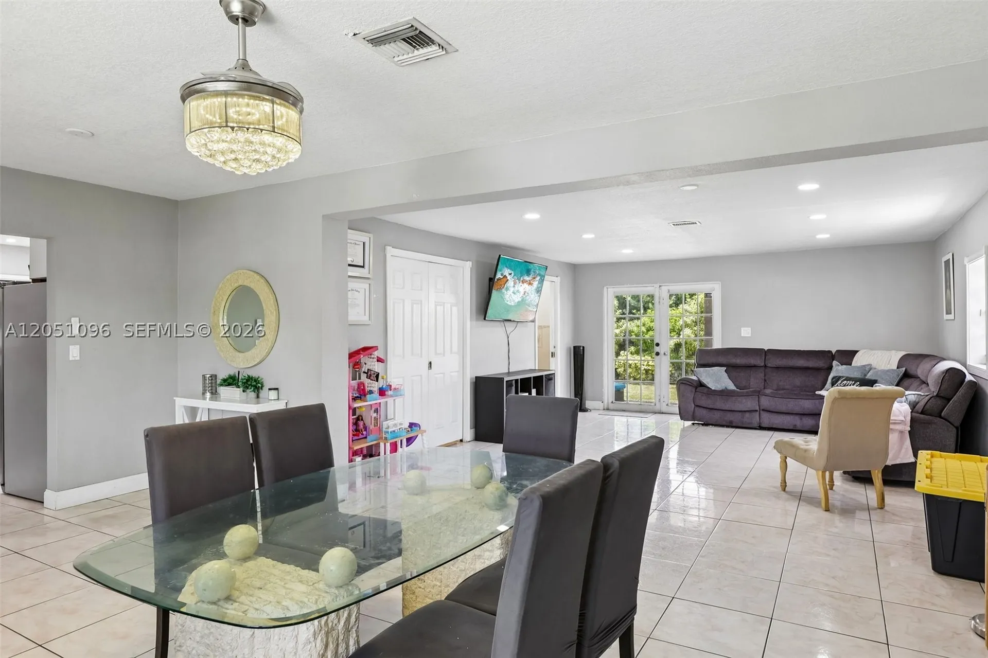 250 N 66th Avenue Hollywood FL 33024