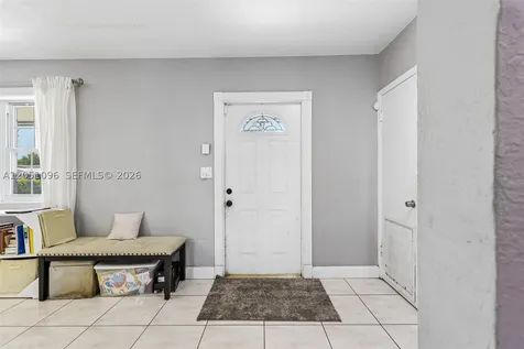 250 N 66th Avenue Hollywood FL 33024