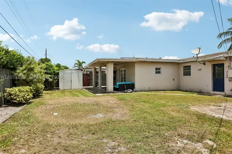 250 N 66th Avenue Hollywood FL 33024