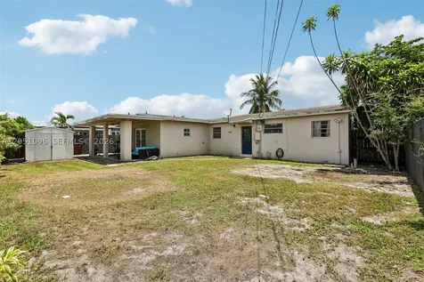 250 N 66th Avenue Hollywood FL 33024