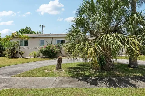 250 N 66th Avenue Hollywood FL 33024