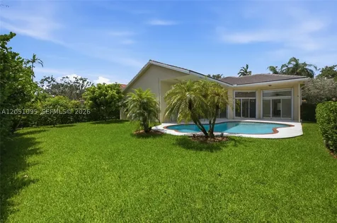 2667 Palmer Place Weston FL 33332