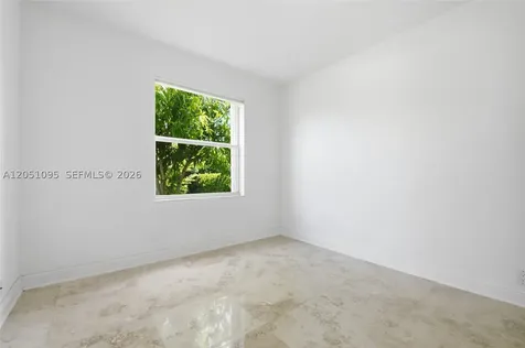 2667 Palmer Place Weston FL 33332
