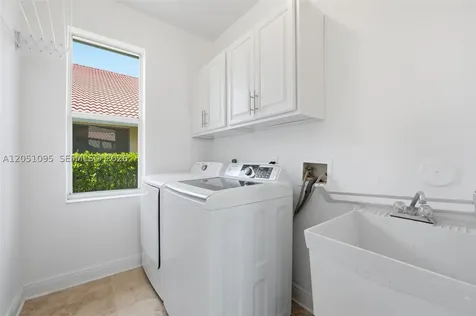 2667 Palmer Place Weston FL 33332