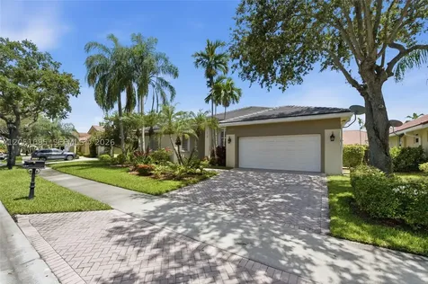 2667 Palmer Place Weston FL 33332