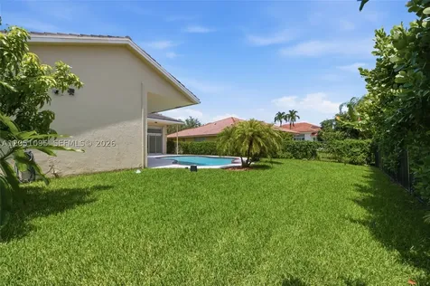2667 Palmer Place Weston FL 33332