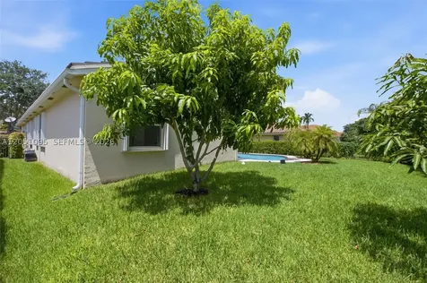 2667 Palmer Place Weston FL 33332