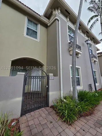 2851 W Prospect Road Tamarac FL 33309