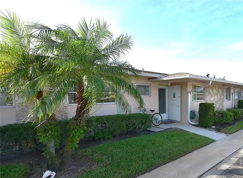 2688 Dudley Drive East West Palm Beach FL 33415