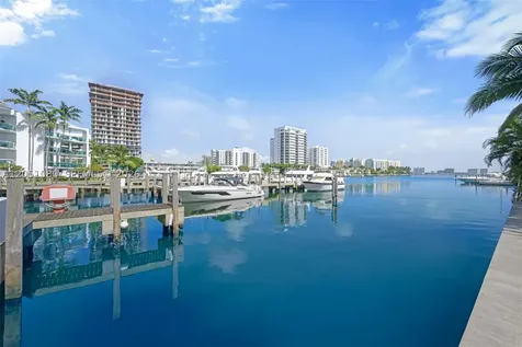7910 Harbor Island Drive North Bay Village FL 33141