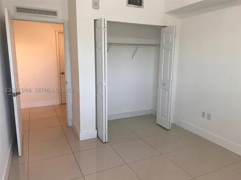 2300 NW 7th Street Miami FL 33125