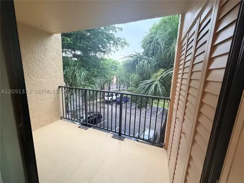 14311 N Kendall Drive Miami FL 33186