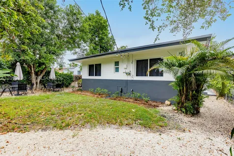 10757 NE 2 Court Miami FL 33161