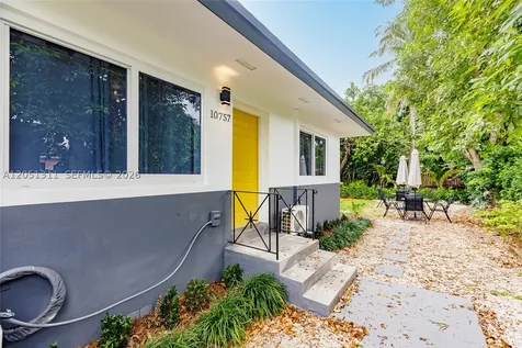 10757 NE 2 Court Miami FL 33161