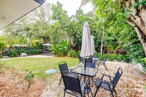 10757 NE 2 Court Miami FL 33161