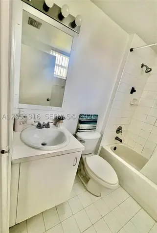 3211 Sabal Palm Manor Davie FL 33024