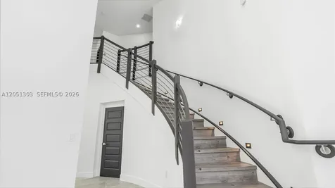 8900 NW 161st Terrace Miami Lakes FL 33018