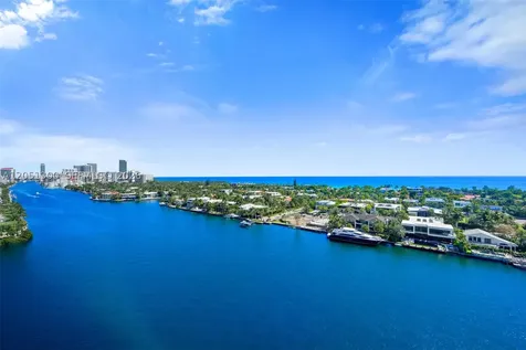 20201 E Country Club Drive Aventura FL 33180