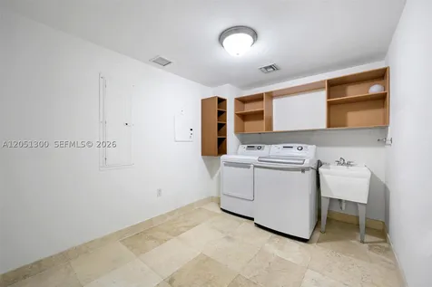 20201 E Country Club Drive Aventura FL 33180