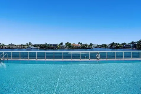 20201 E Country Club Drive Aventura FL 33180