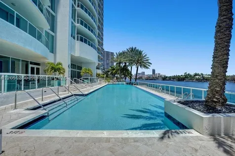 20201 E Country Club Drive Aventura FL 33180