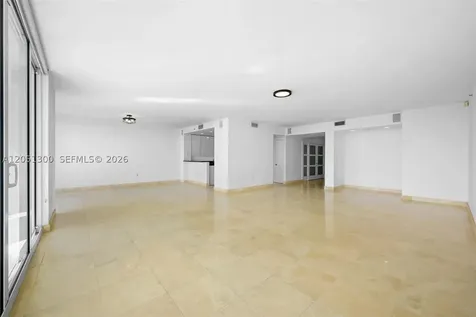 20201 E Country Club Drive Aventura FL 33180