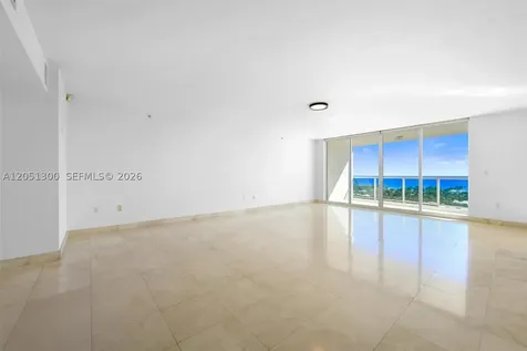 20201 E Country Club Drive Aventura FL 33180
