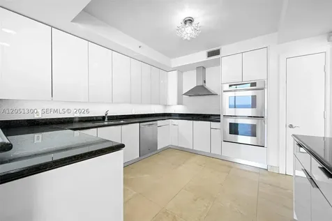 20201 E Country Club Drive Aventura FL 33180