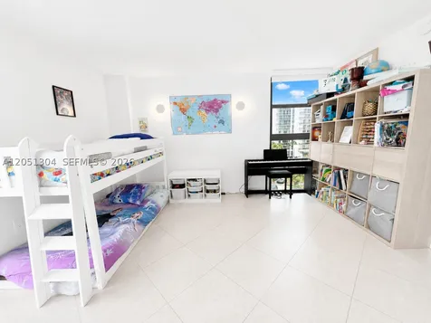 20505 E Country Club Drive Aventura FL 33180