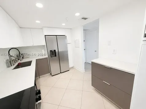 20505 E Country Club Drive Aventura FL 33180