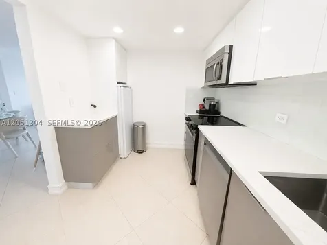20505 E Country Club Drive Aventura FL 33180