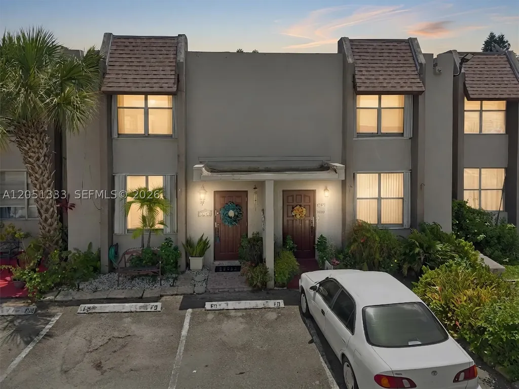 14241 Memorial Hwy 9f Highway Miami FL 33161
