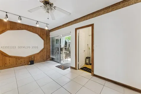 14241 Memorial Hwy 9f Highway Miami FL 33161
